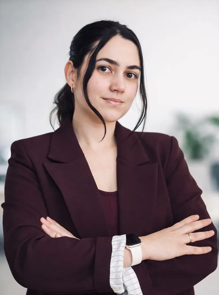 Dra. Elen Renata
